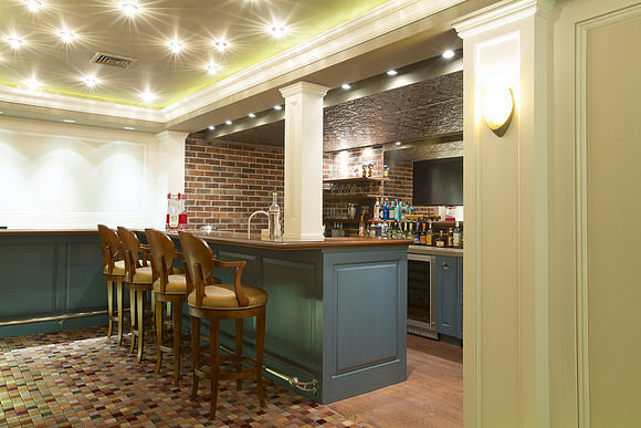 Princeton home's basement bar